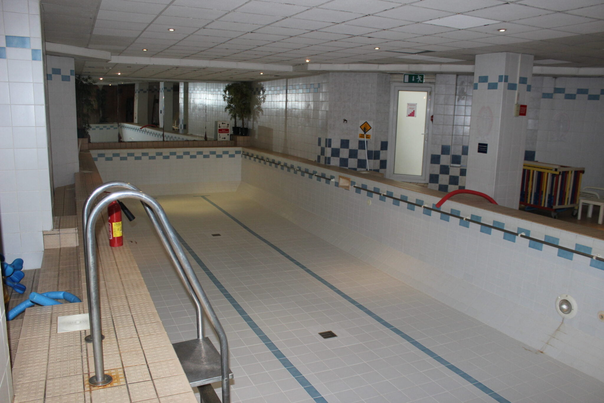 The Sunstone House swimming pool